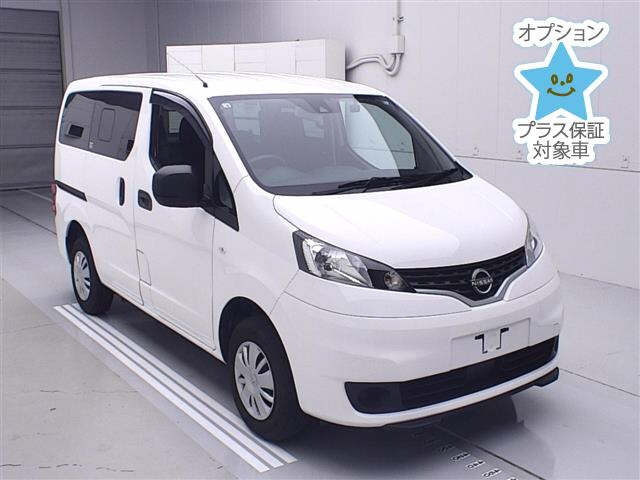 NISSAN NV200 2021