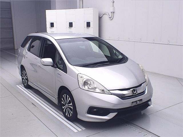 HONDA FIT SHUTTLE 2013