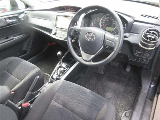 TOYOTA COROLLA FIELDER 2015