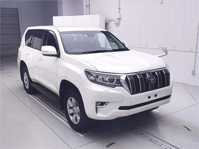 TOYOTA LAND CRUISER PRADO 2023