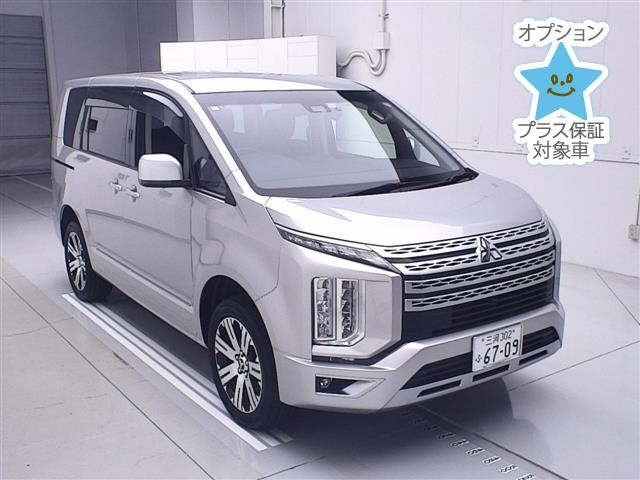 MITSUBISHI DELICA D5 2019