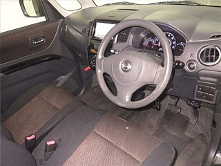 NISSAN ROOX 2012