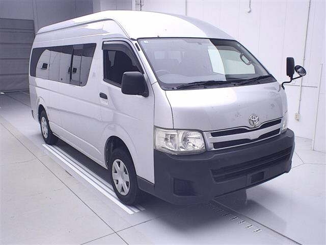 TOYOTA REGIUS ACE VAN 2013