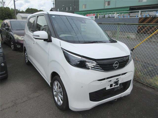 NISSAN DAYZ 2024
