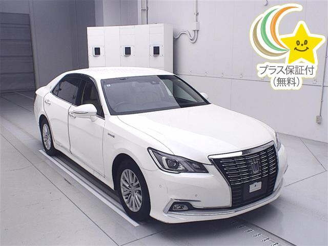 TOYOTA CROWN 2018