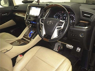 TOYOTA VELLFIRE 2016
