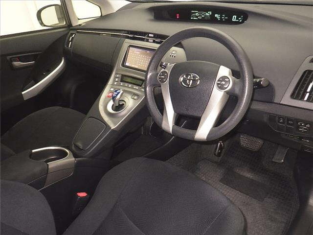 TOYOTA PRIUS 2015