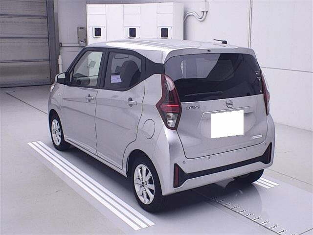 NISSAN DAYZ 2024