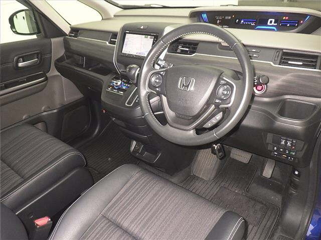 HONDA FREED 2017