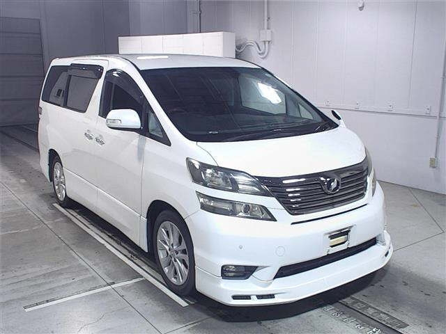 TOYOTA VELLFIRE 2010