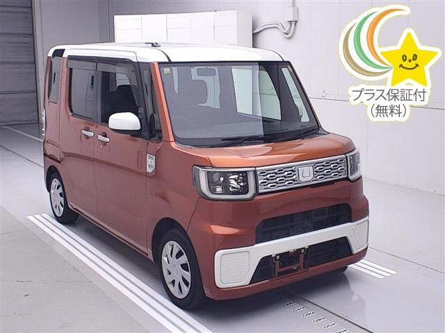 DAIHATSU WAKE 2014