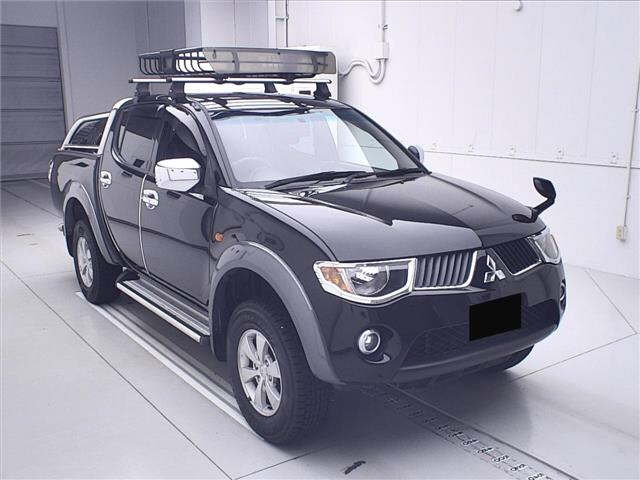 MITSUBISHI TRITON 2009