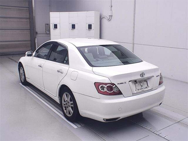 TOYOTA MARK X 2009