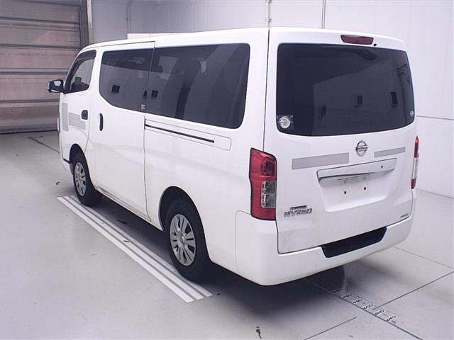 NISSAN CARAVAN VAN 2020