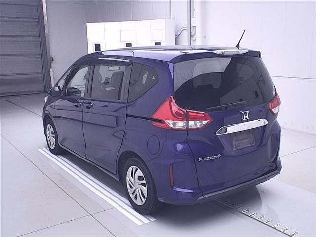 HONDA FREED 2017