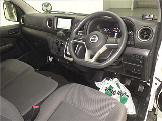 NISSAN CARAVAN VAN 2022