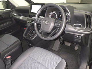 TOYOTA NOAH 2023