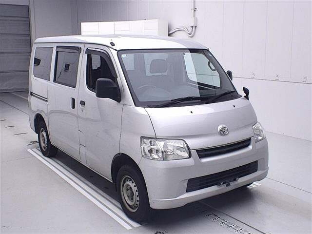 TOYOTA LITE ACE VAN 2016