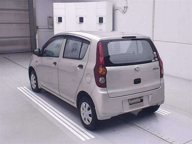 DAIHATSU MIRA 2013