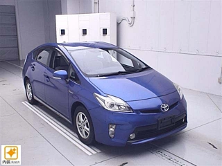 TOYOTA PRIUS 2014