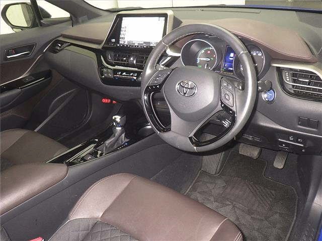 TOYOTA C-HR 2019
