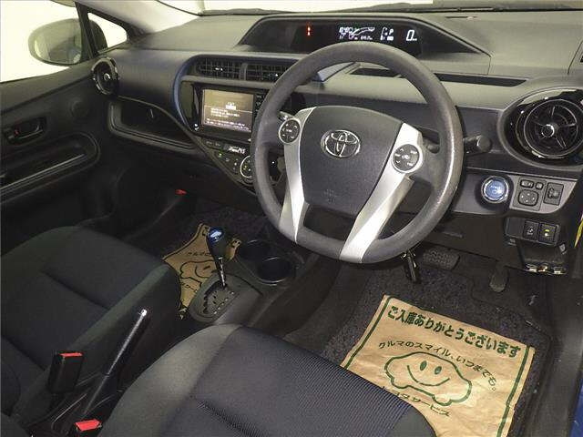 TOYOTA AQUA 2014