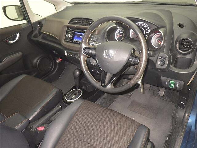 HONDA FIT SHUTTLE 2012