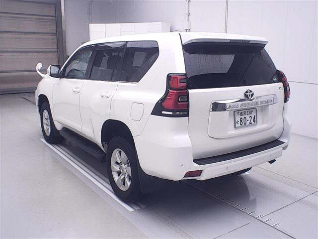 TOYOTA LAND CRUISER PRADO 2018