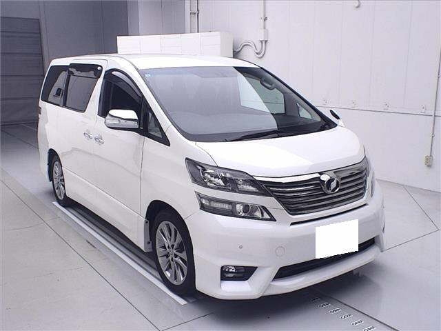 TOYOTA VELLFIRE 2011