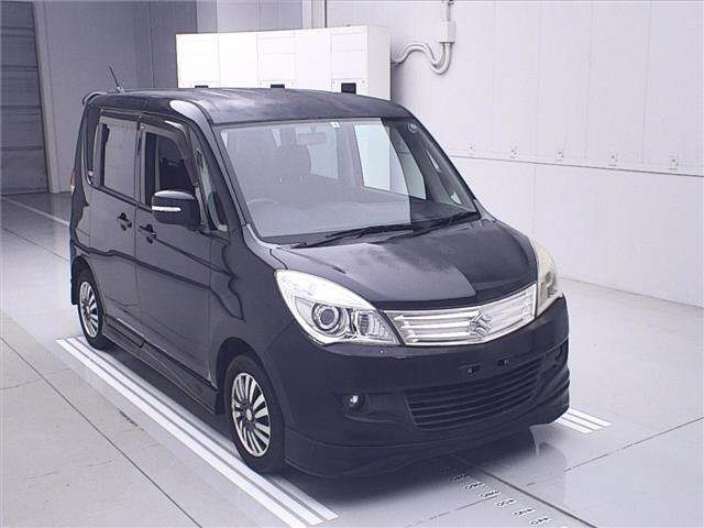SUZUKI SOLIO 2011