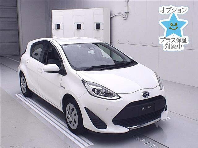 TOYOTA AQUA 2020