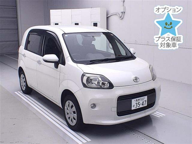 TOYOTA PORTE 2015