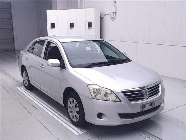 TOYOTA PREMIO 2010
