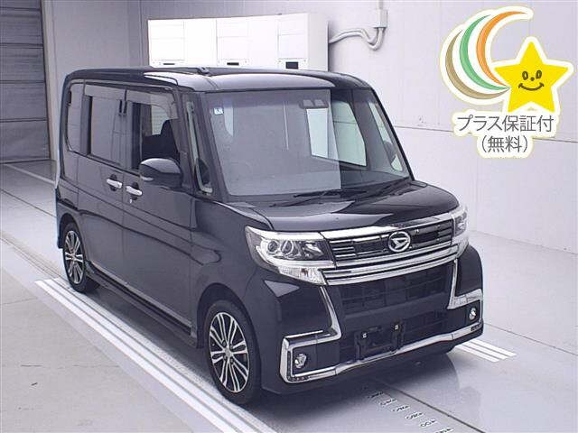 DAIHATSU TANTO 2018