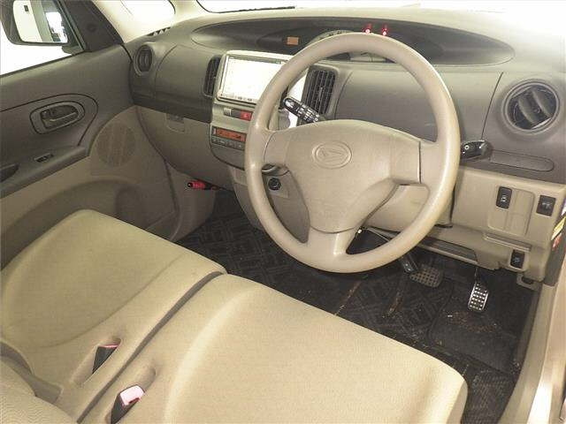 DAIHATSU TANTO 2009