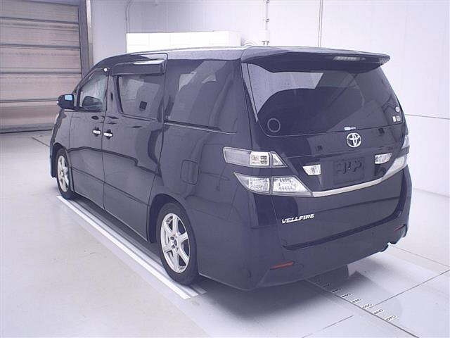 TOYOTA VELLFIRE 2008