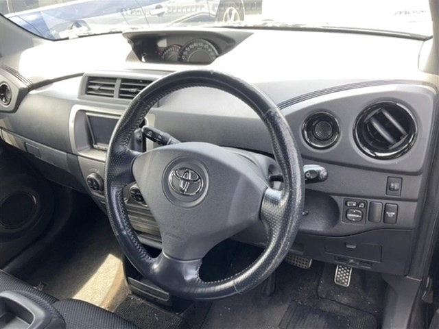 TOYOTA BB 2008