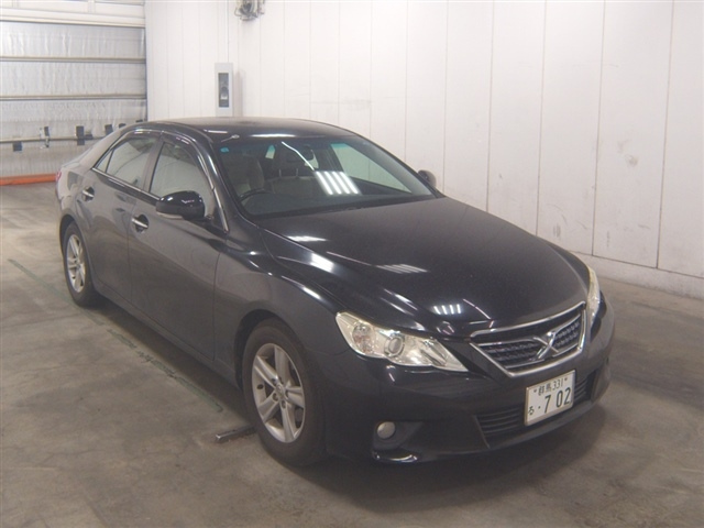 TOYOTA MARK X 2010