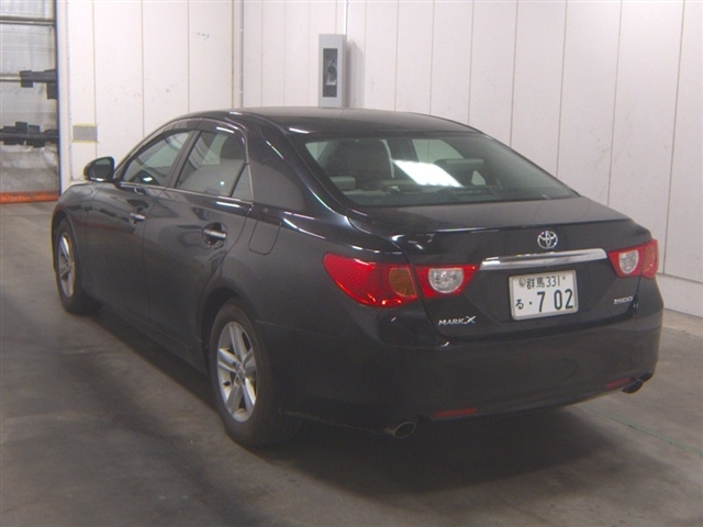 TOYOTA MARK X 2010