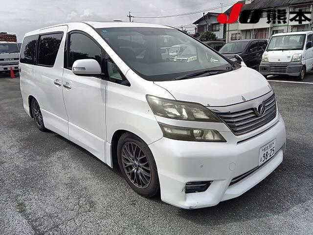 TOYOTA VELLFIRE 2009