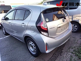 TOYOTA AQUA 2020
