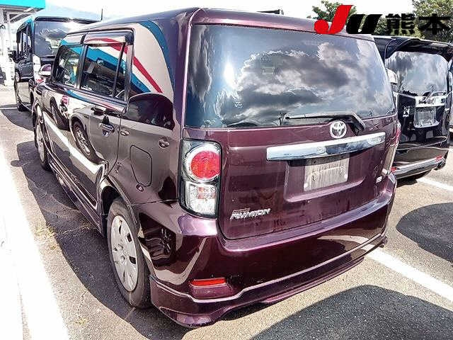TOYOTA COROLLA RUMION 2010