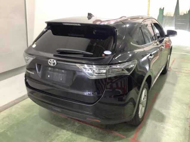 TOYOTA HARRIER 2014