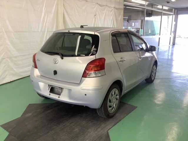 TOYOTA VITZ 2008