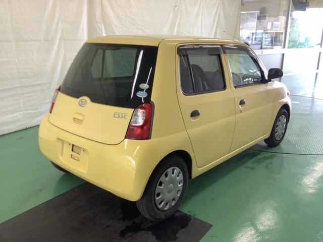 DAIHATSU ESSE 2010