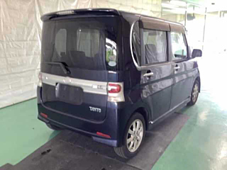 DAIHATSU TANTO 2008