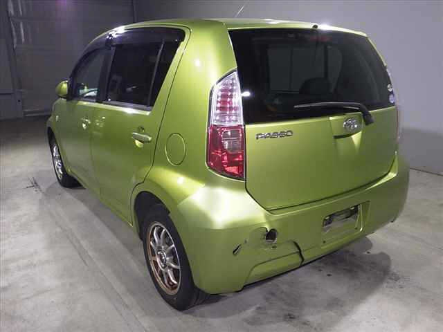 TOYOTA PASSO 2010