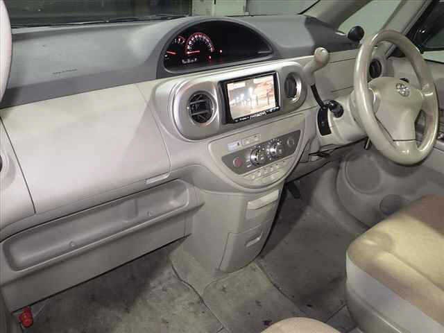 TOYOTA PORTE 2008