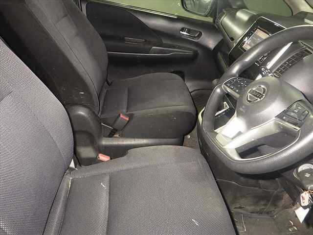 NISSAN SERENA 2018