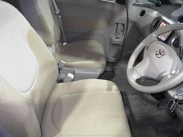 TOYOTA PORTE 2008